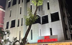 Hotel Aston International